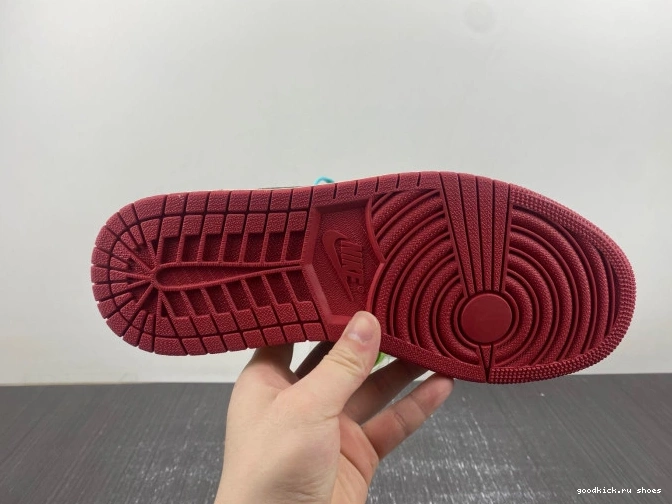 Rep Room Trophy Low 1 x Air FN0432-017 OG Jordan Home 0730